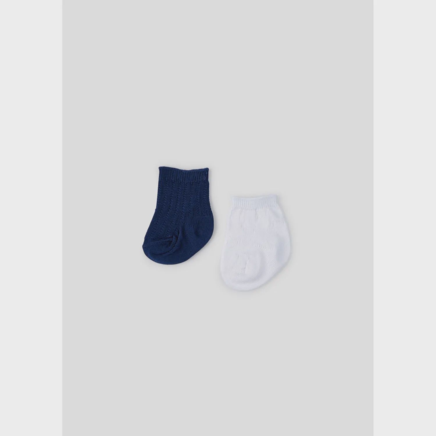 2 PC SOCK SET WHITE & NAVY SHORT / 9474