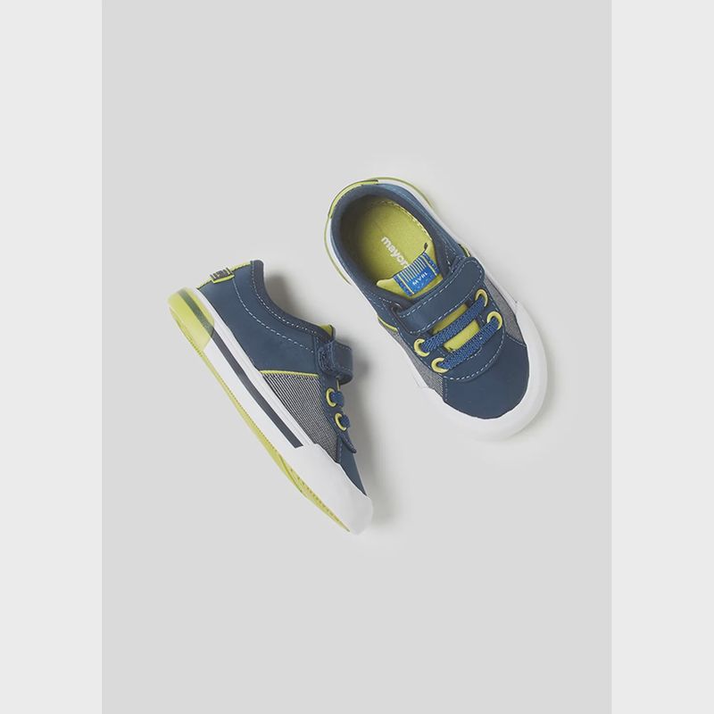 SHOE NAVY FASHION CANVAS LIME TRIM VELCRO CLOSURE / 41382