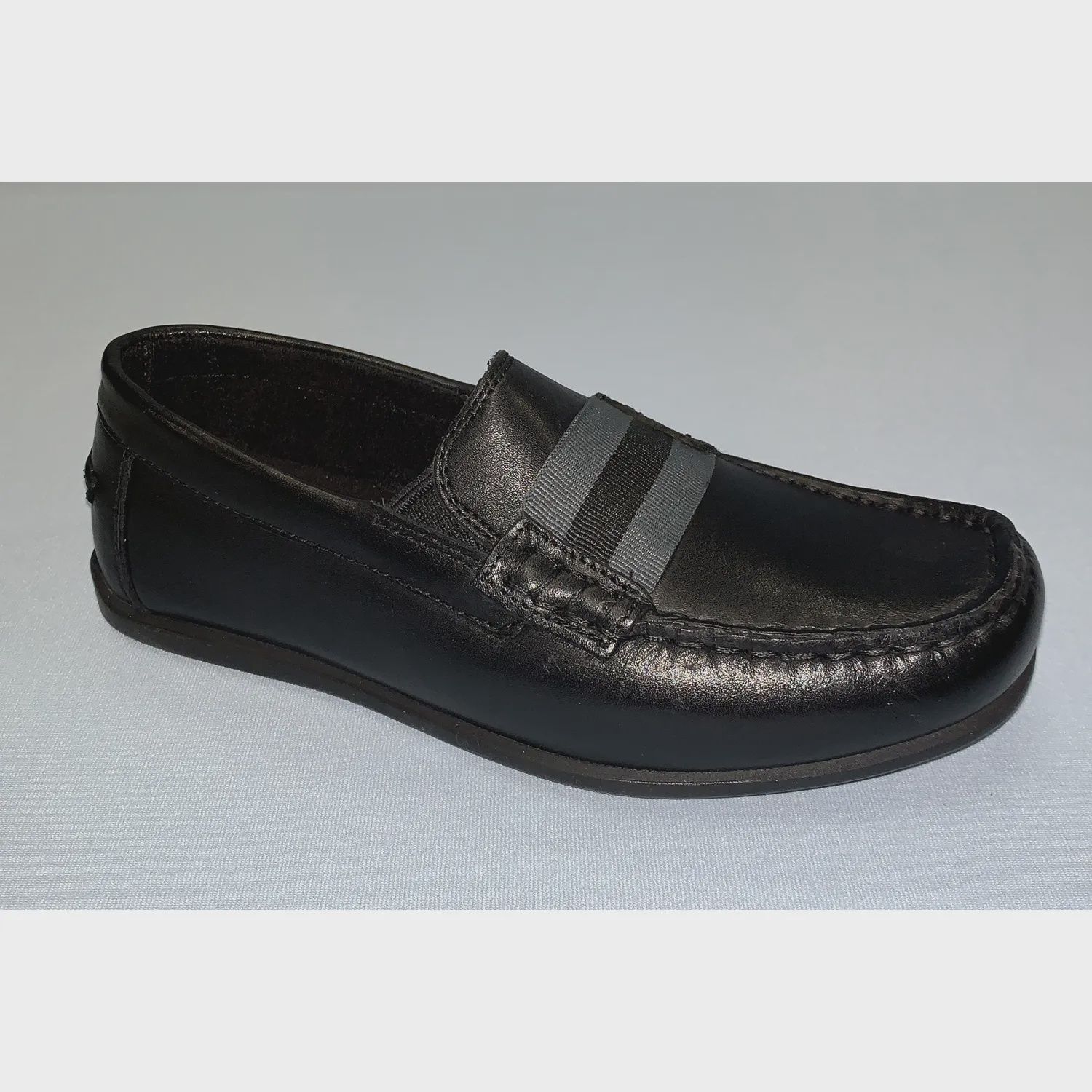 SHOE BLACK SLIP ON JASPER STRAP JR.GREY TRIM / 16680