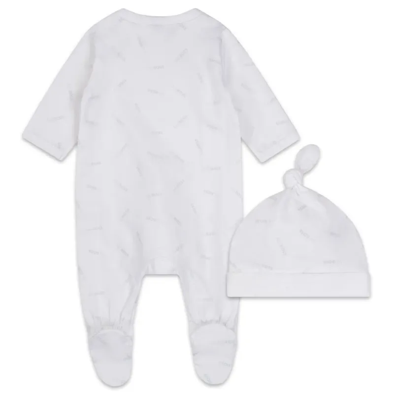 2 PC SLEEPER & HAT GIFT SET WHITE BLACK ALLOVER BOSS PRINT / J98379 2 PC SLEEPER & HAT GIFT SET WHITE BLACK ALLOVER BOSS PRINT / J98379