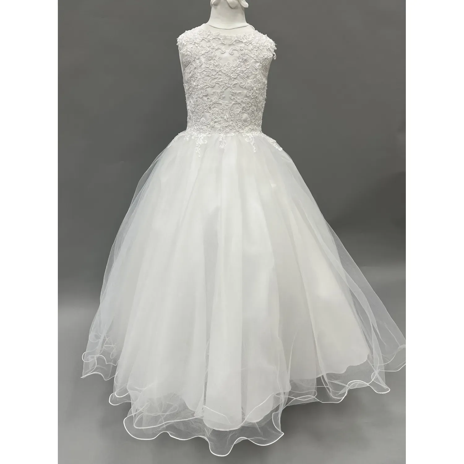 GOWN WHITE EMBROIDERED SEQUIN BODICE HEART BACK TULLE SKIRT / FG1907