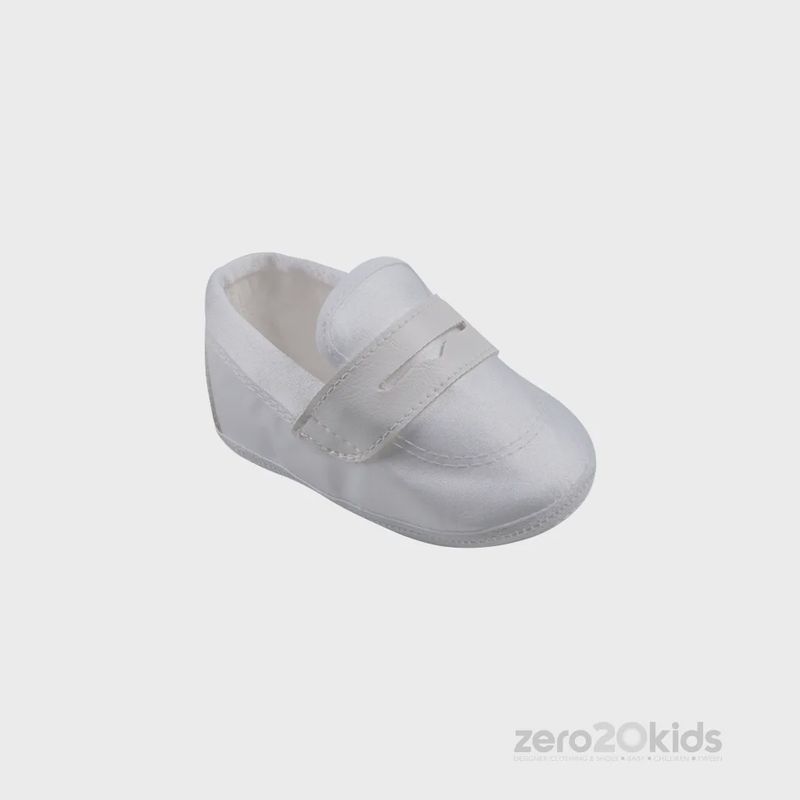 SHOE 325 WHT MOCASION