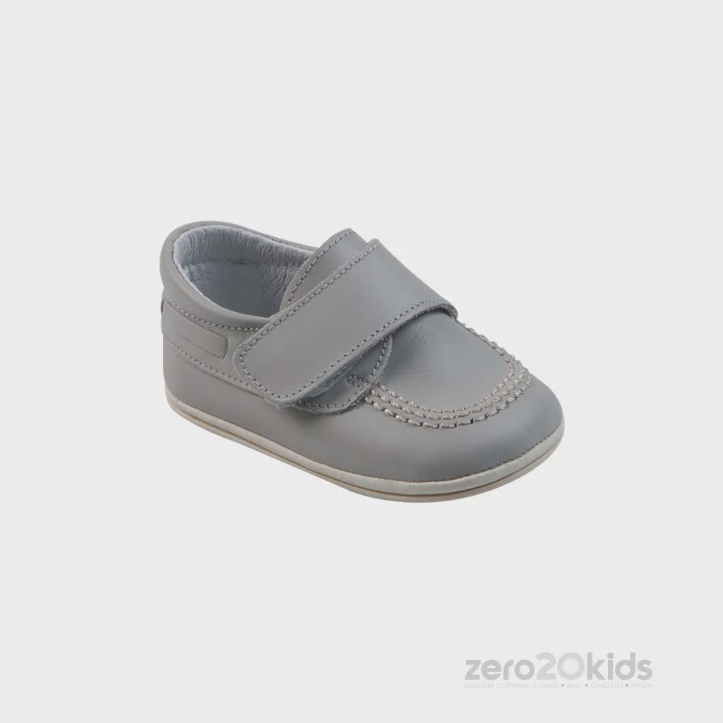 SHOE 9513 GRY LEATH 3STITCH T