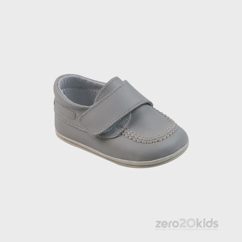 SHOE 9513 GRY LEATH 3STITCH T