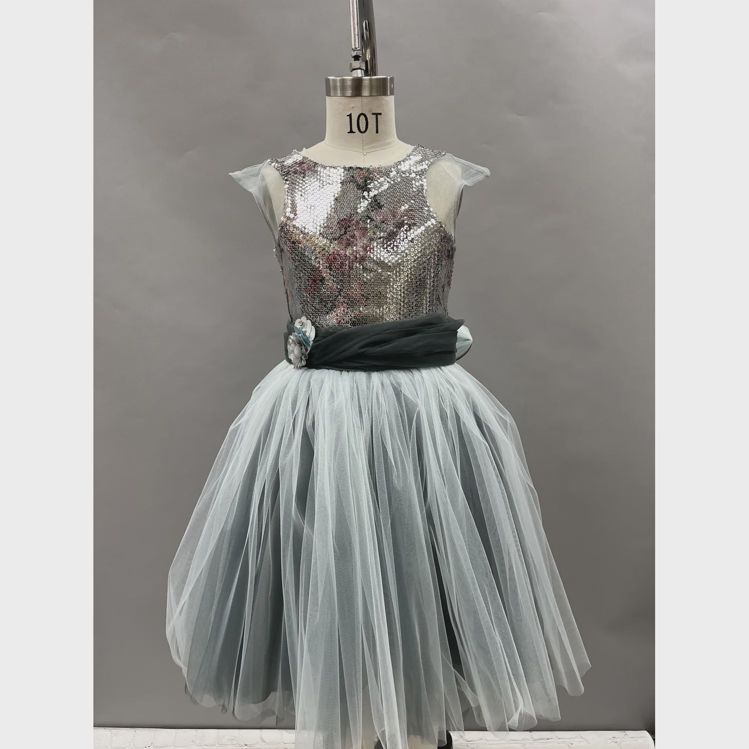 2 PC DRESS & HAIRCLIP MINT SEQUIN BODICE TULLE SKIRT WAISTPIN ON BELT / 20924