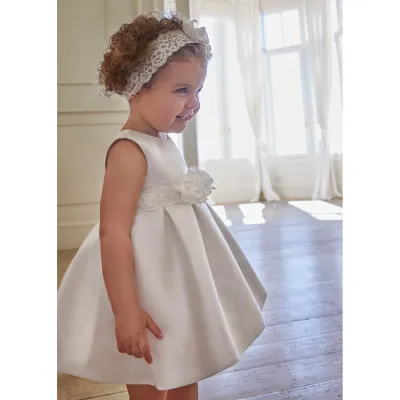 DRESS WHITE PLEATED LACE & FLOWER WAISTBAND SLEEVELESS / 5014-075