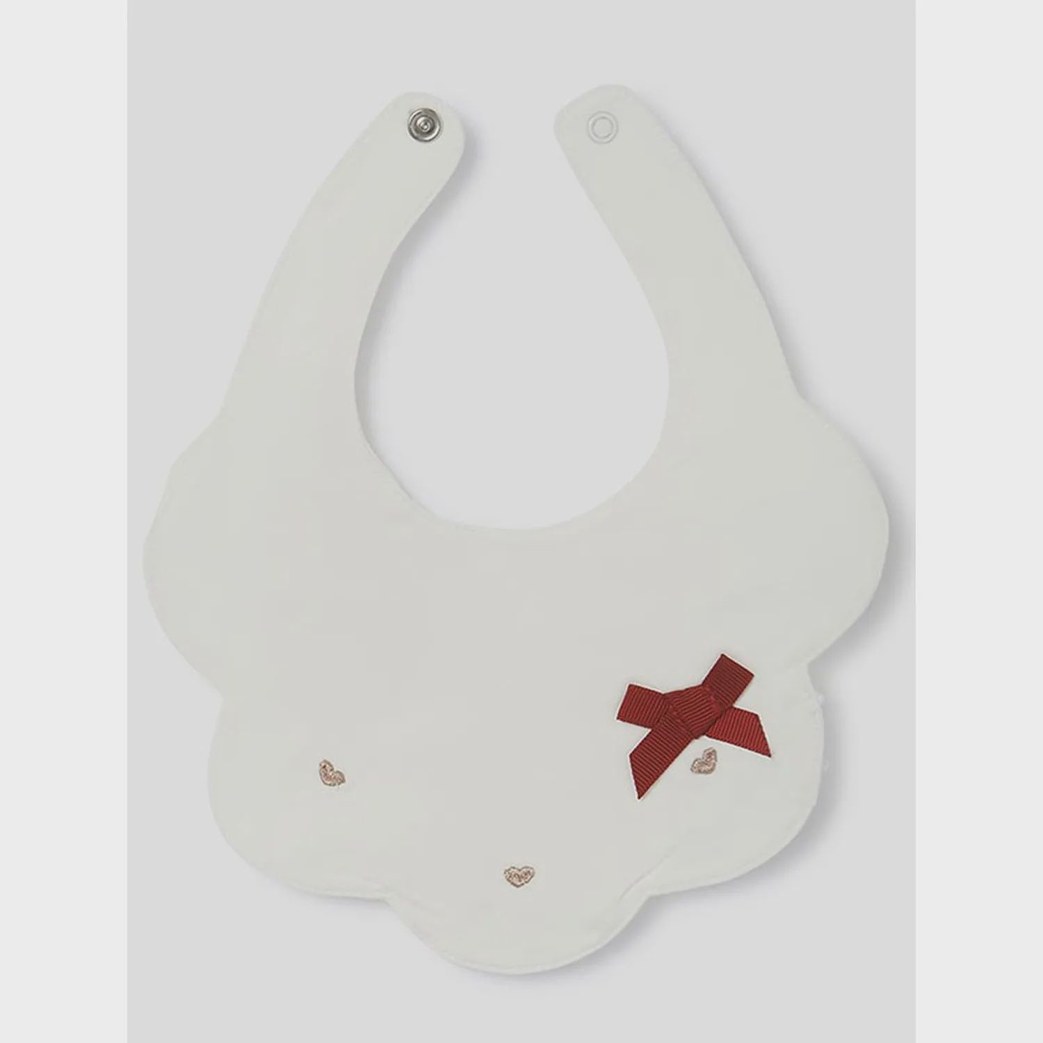 BIB CREAM SCALLOPED EDGE RED BOW TRIM / 9263-093
