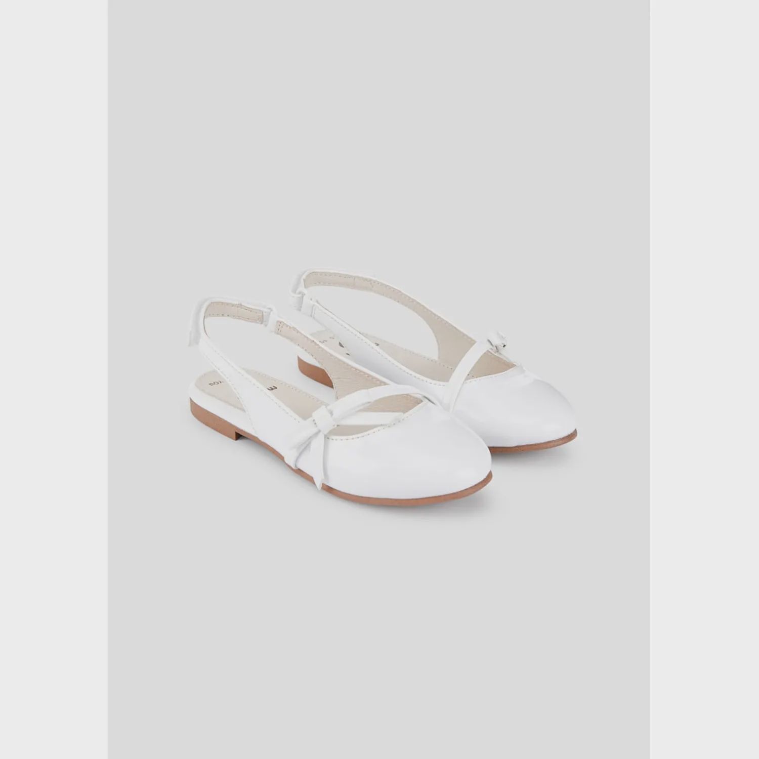 SANDAL WHITE PATENT BOW TRIM / 43439-093 SANDAL WHITE PATENT BOW TRIM / 43439-093