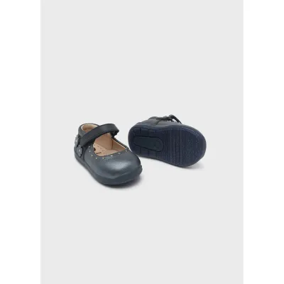 SHOE NAVY MARY JANE FLOWER APPLIQUE & STUDS / 42377-051