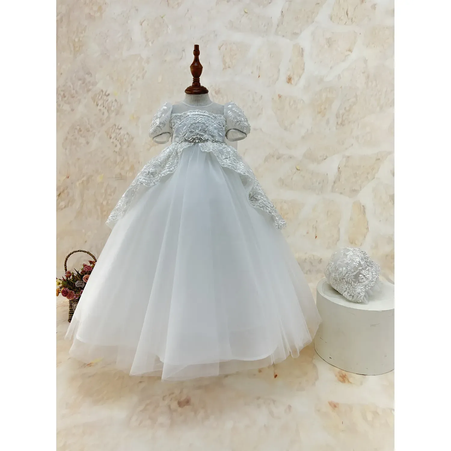 BAPTISM / CHRISTING GOWN OFF WHITE & SILVER EMBROIDERED OVERSKIRT BOW & HAT / Y23135 BAPTISM / CHRISTING GOWN OFF WHITE & SILVER EMBROIDERED OVERSKIRT BOW & HAT / Y23135
