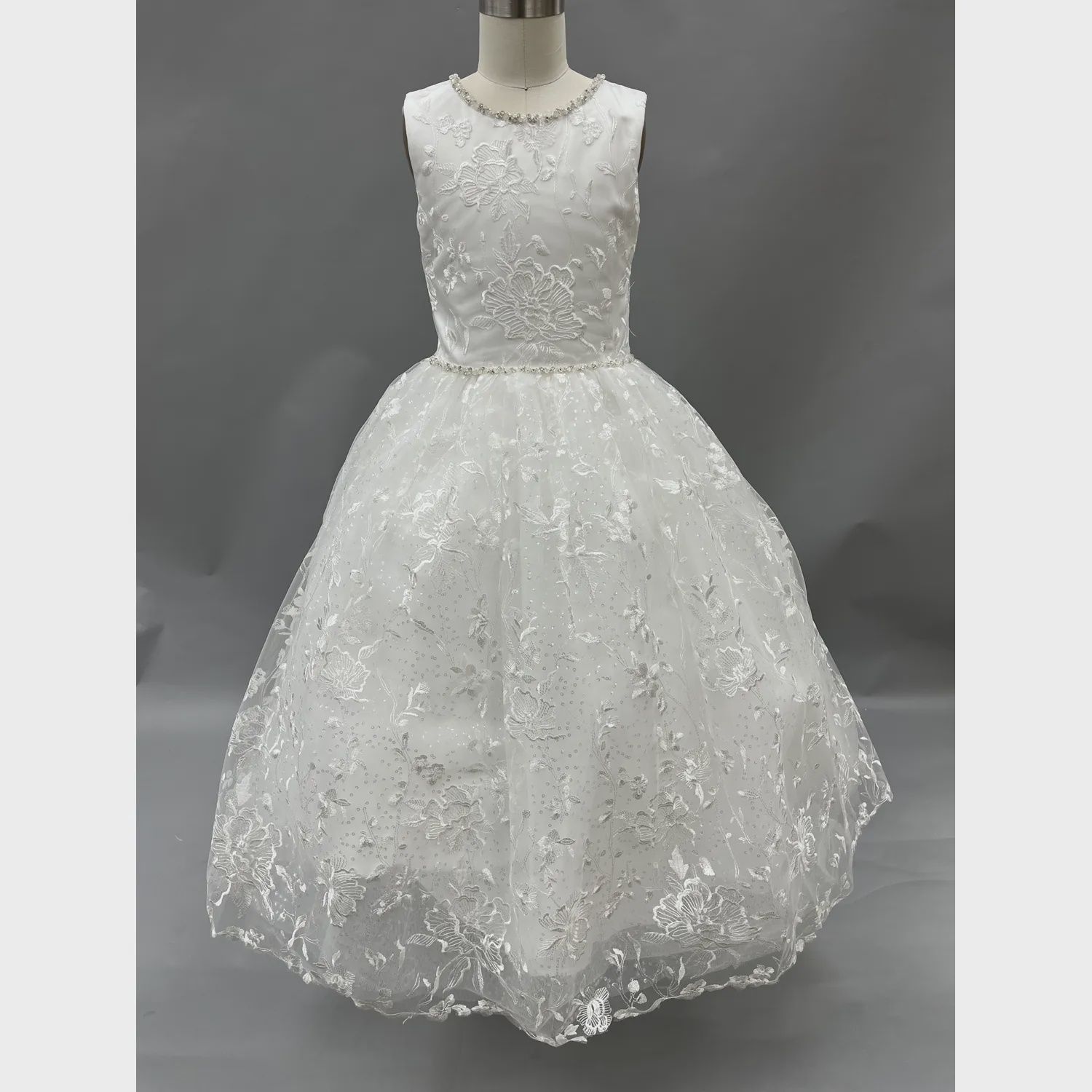 DRESS IVORY EMBROIDERED ALLOVER LACE SEQUINS &PEARL & RHINESTONE TRIM / 1985