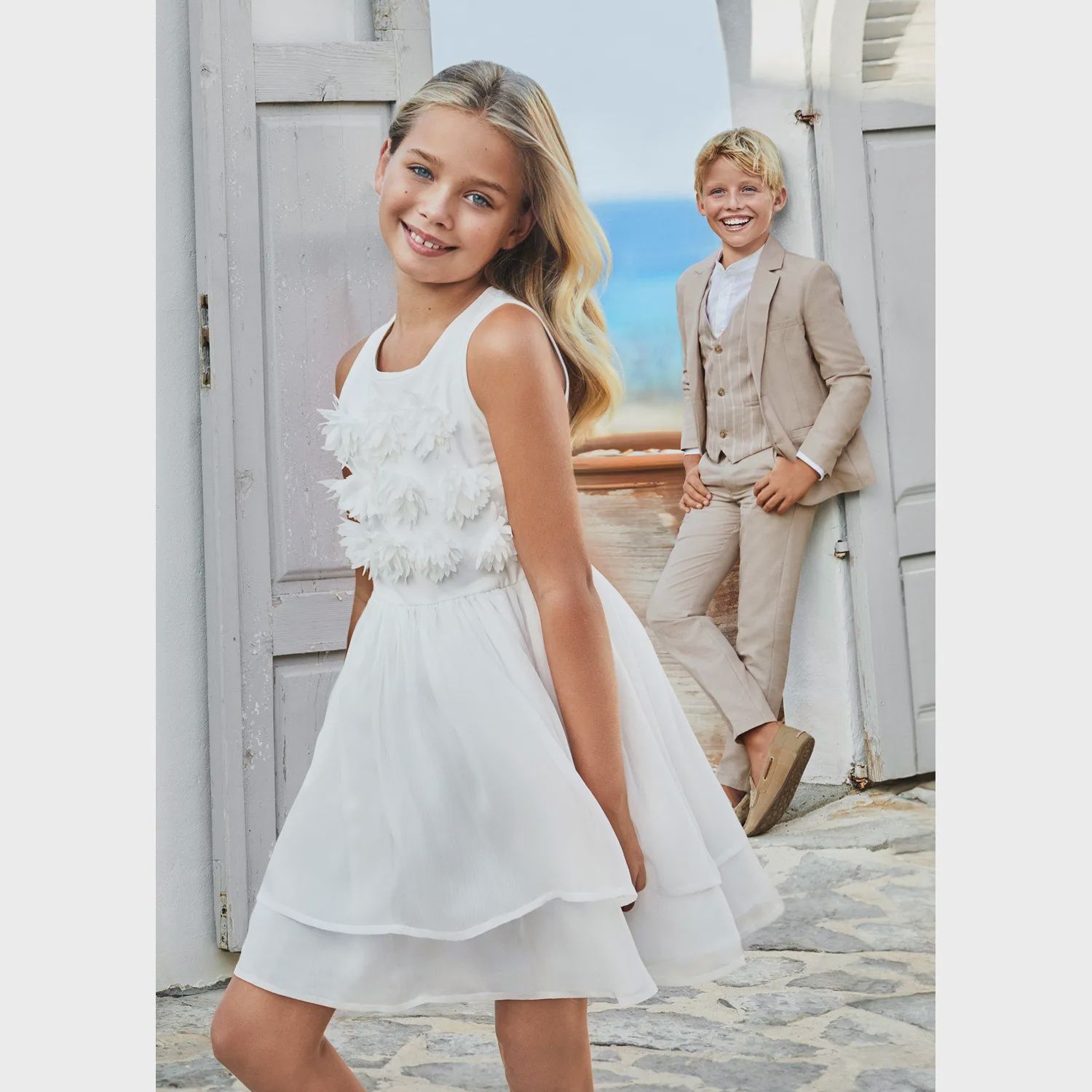 DRESS WHITE FLOWER BODICE APPLIQUE 2 LAYER SKIRT / 6968-086