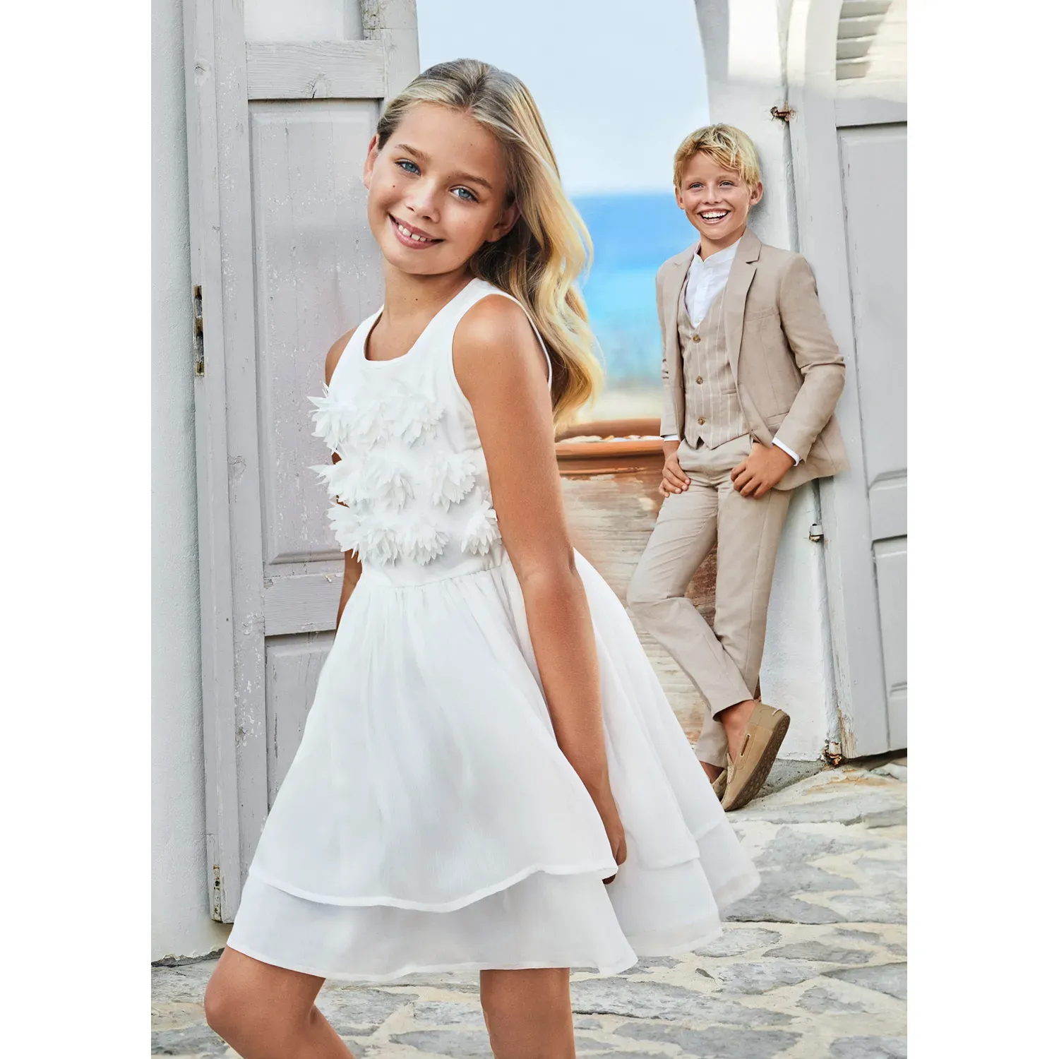 DRESS WHITE FLOWER BODICE APPLIQUE 2 LAYER SKIRT / 6968-086