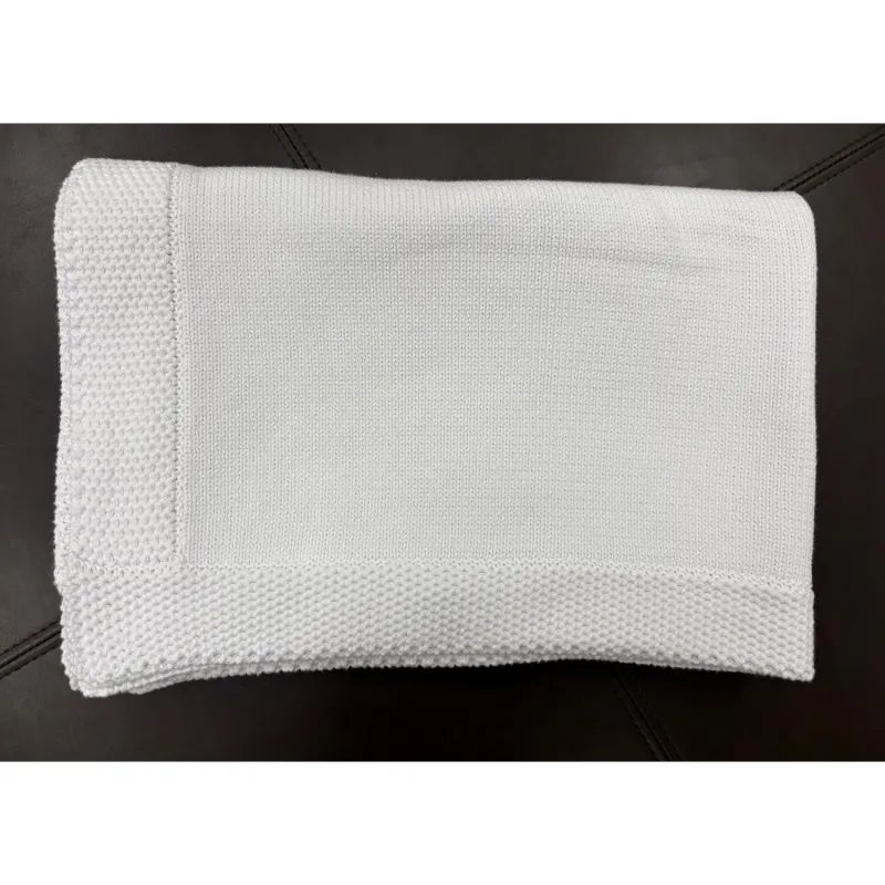PLAIN WHITE COTTON BLANKET SQUARE CROCHET EDGE / 900 PLAIN WHITE COTTON BLANKET SQUARE CROCHET EDGE / 900