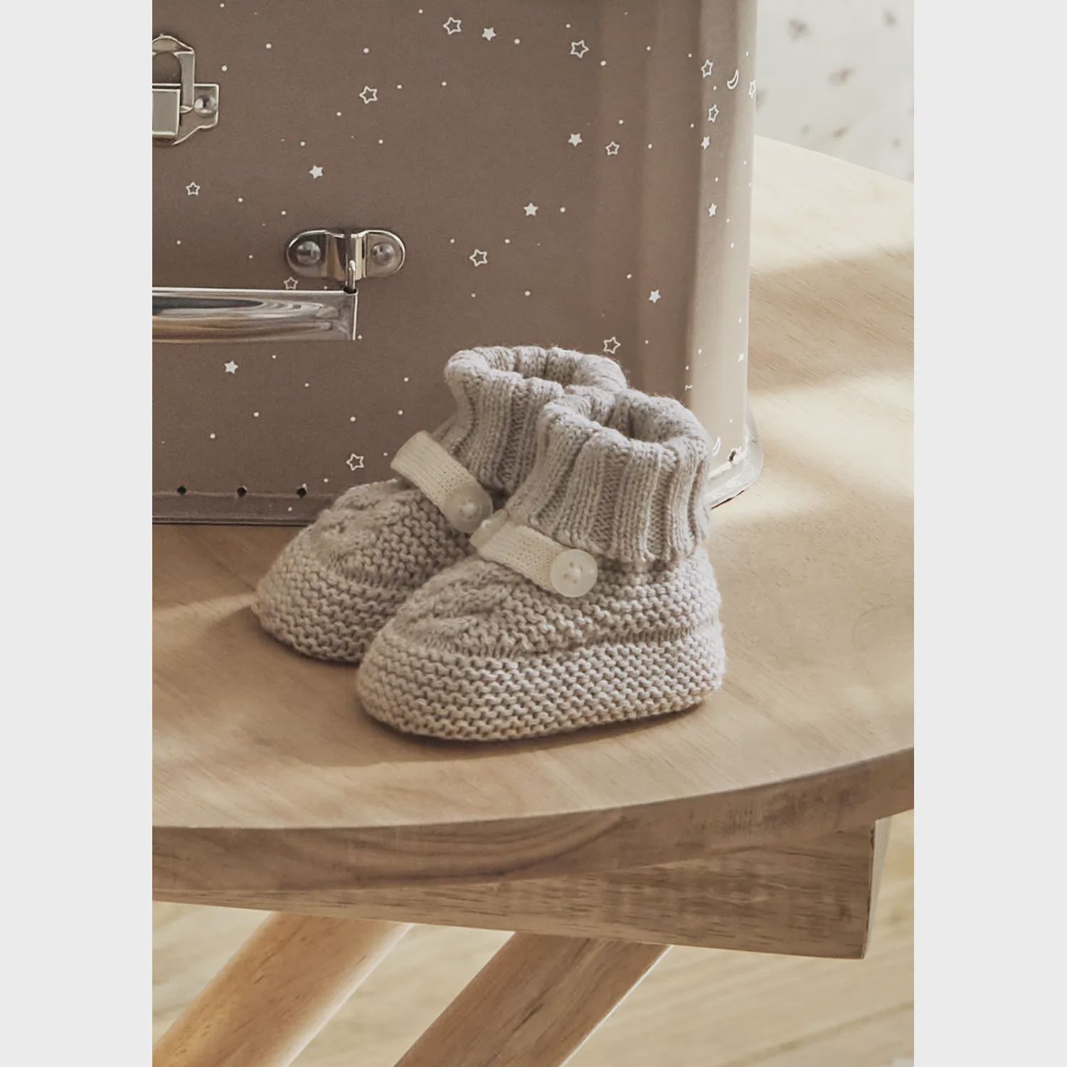 LIGHT BROWN KNIT BOOTIES / 9798-089