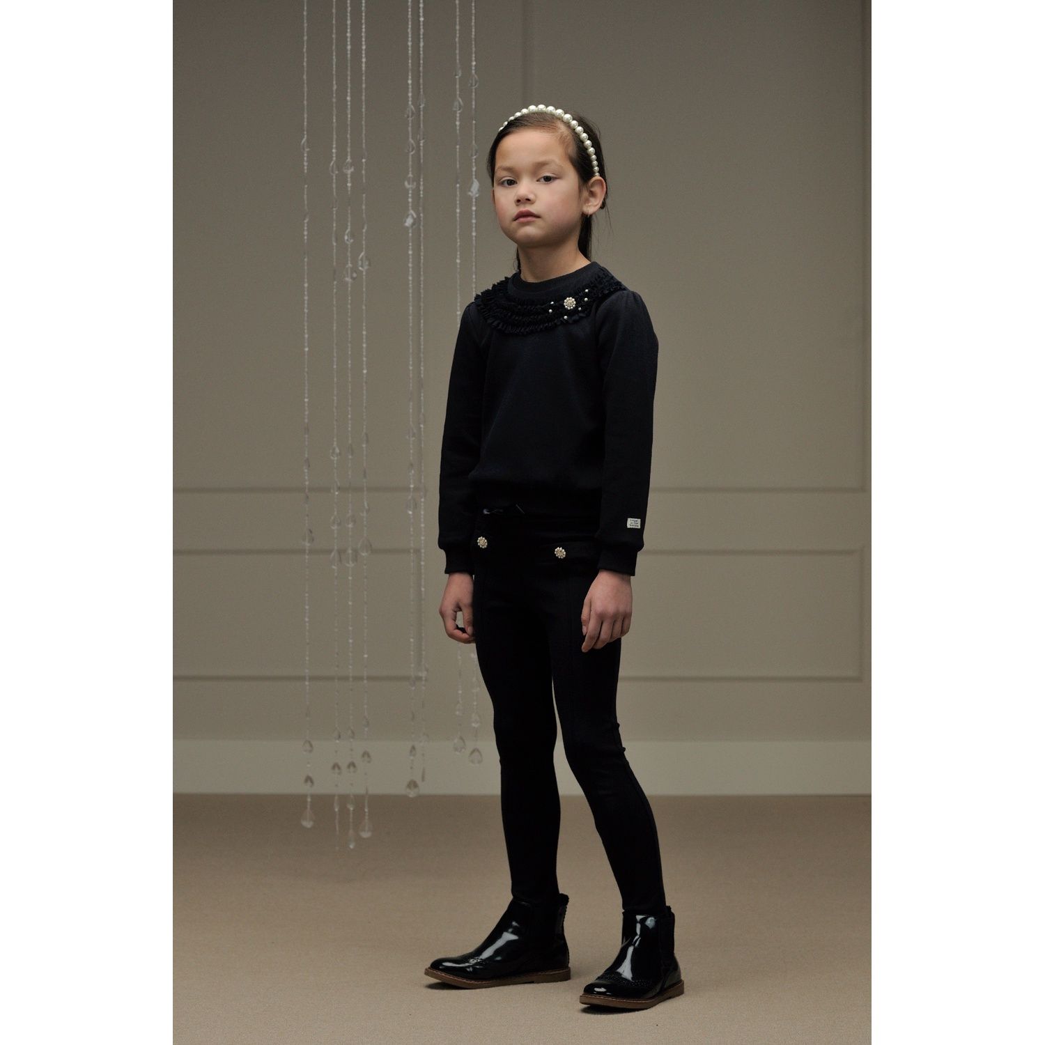 NAVY SWEATER FANCY RUFFLES & PEARLS LONG SLEEVE / C408-5304-190