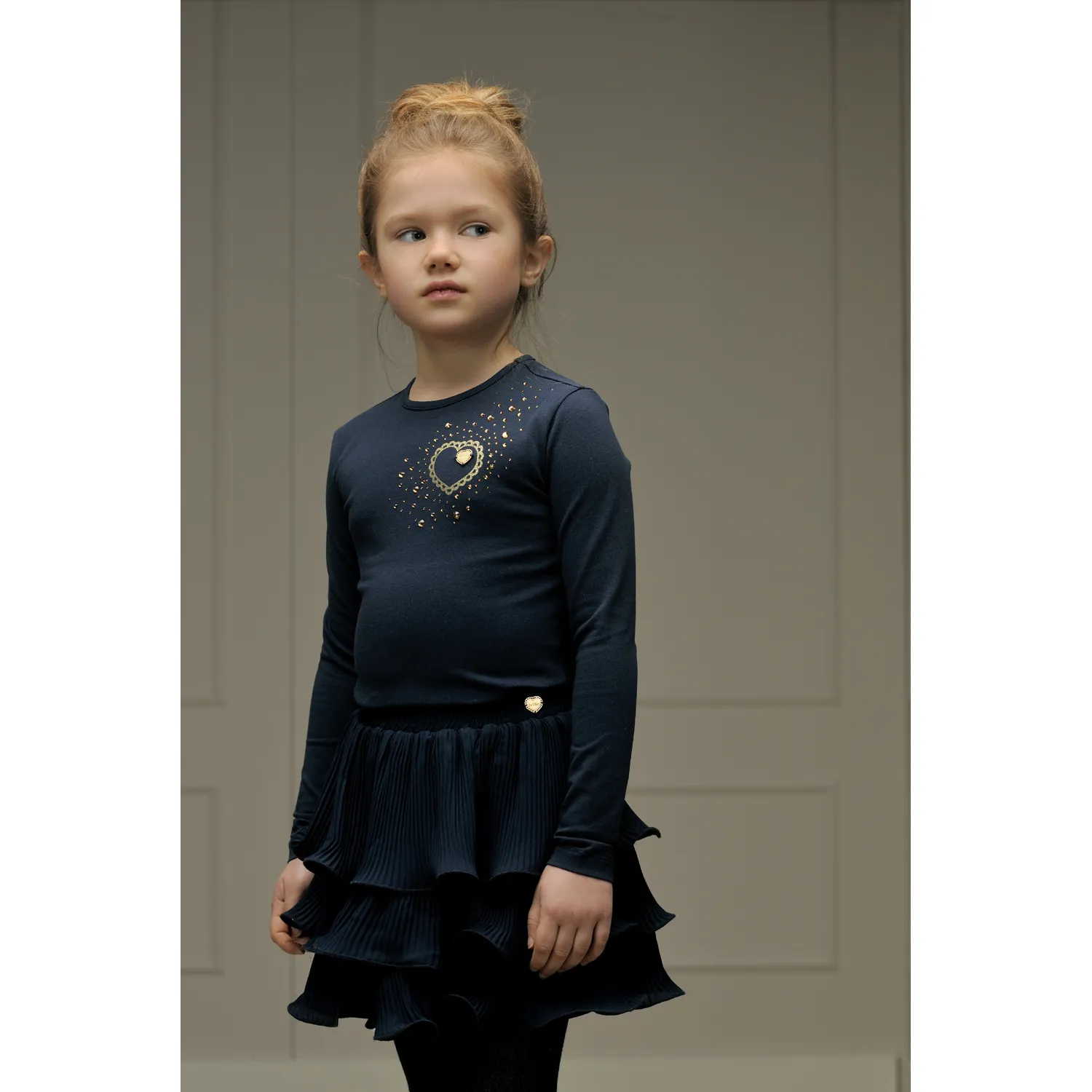 NAVY TSHIRT RHINESTONE HEART TRIM LONG SLEEVE / C408-5422-190