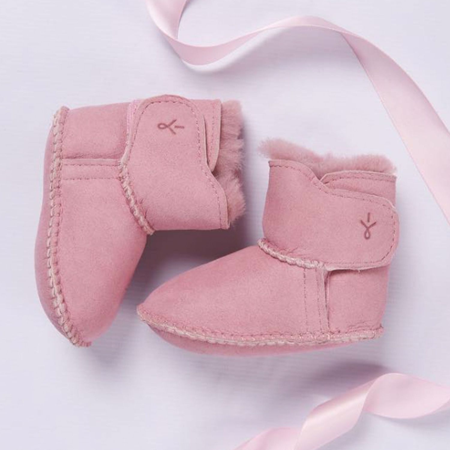 PINK SHEEPSKIN BOOTIE BABY / B10310