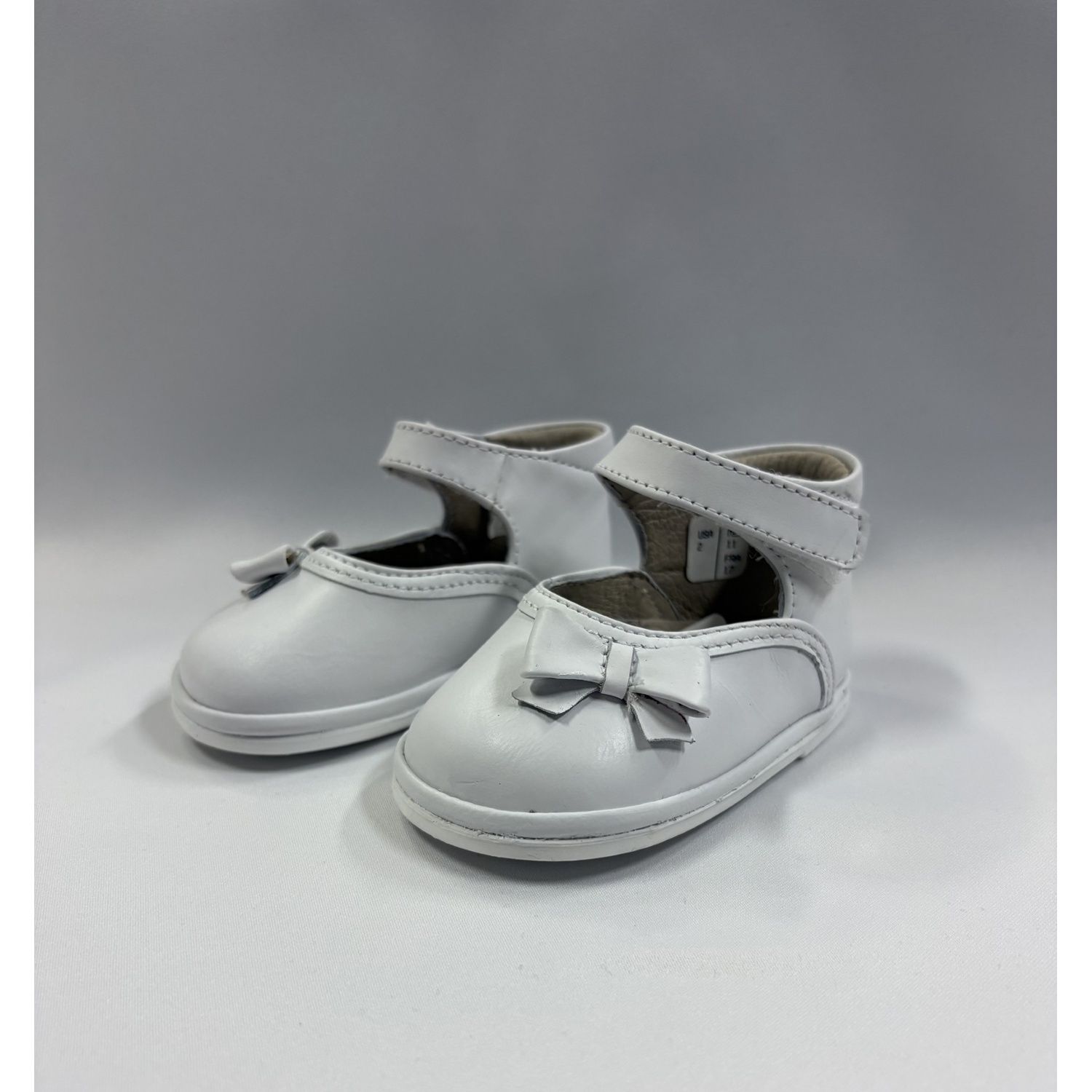 WHITE GIRL'S SHOE BOW TRIM / G0103