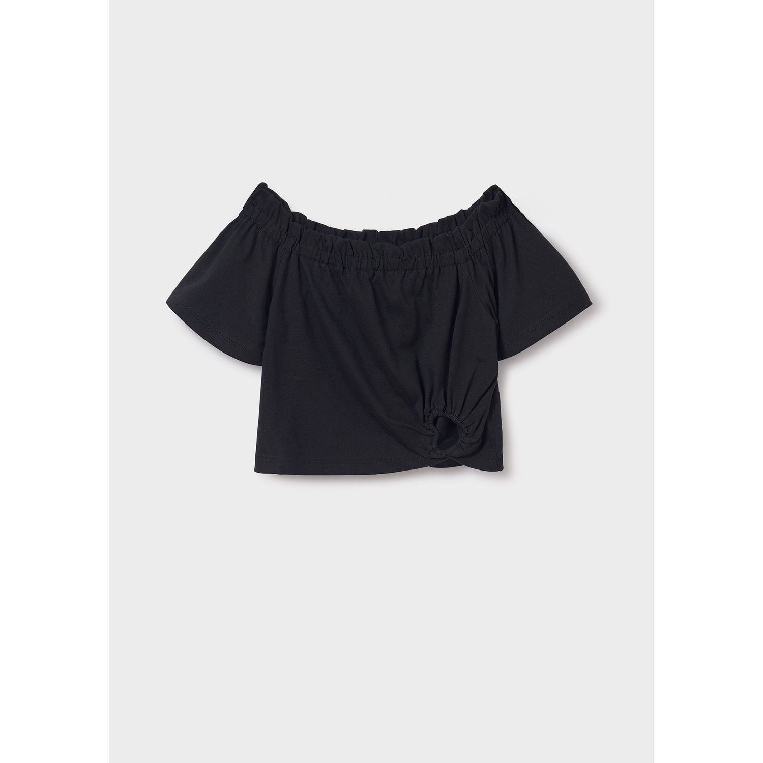 BLACK TSHIRT BOAT NECK CUTOUT HEART RUSCHING TRIM / 6028-087