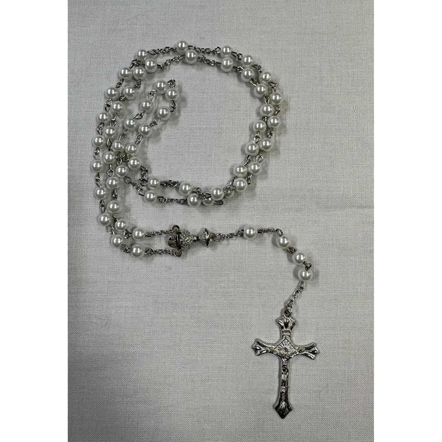 LARGE PEARL ROSARY / WHITE