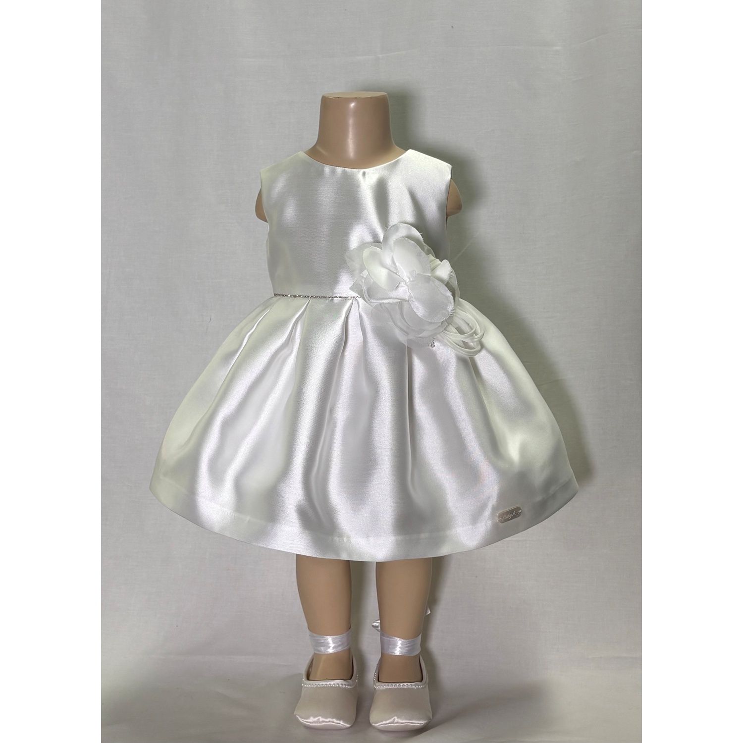 WHITE TAFFETA DRESS PLEATED FLOWER APPLIQUE / L3240-90