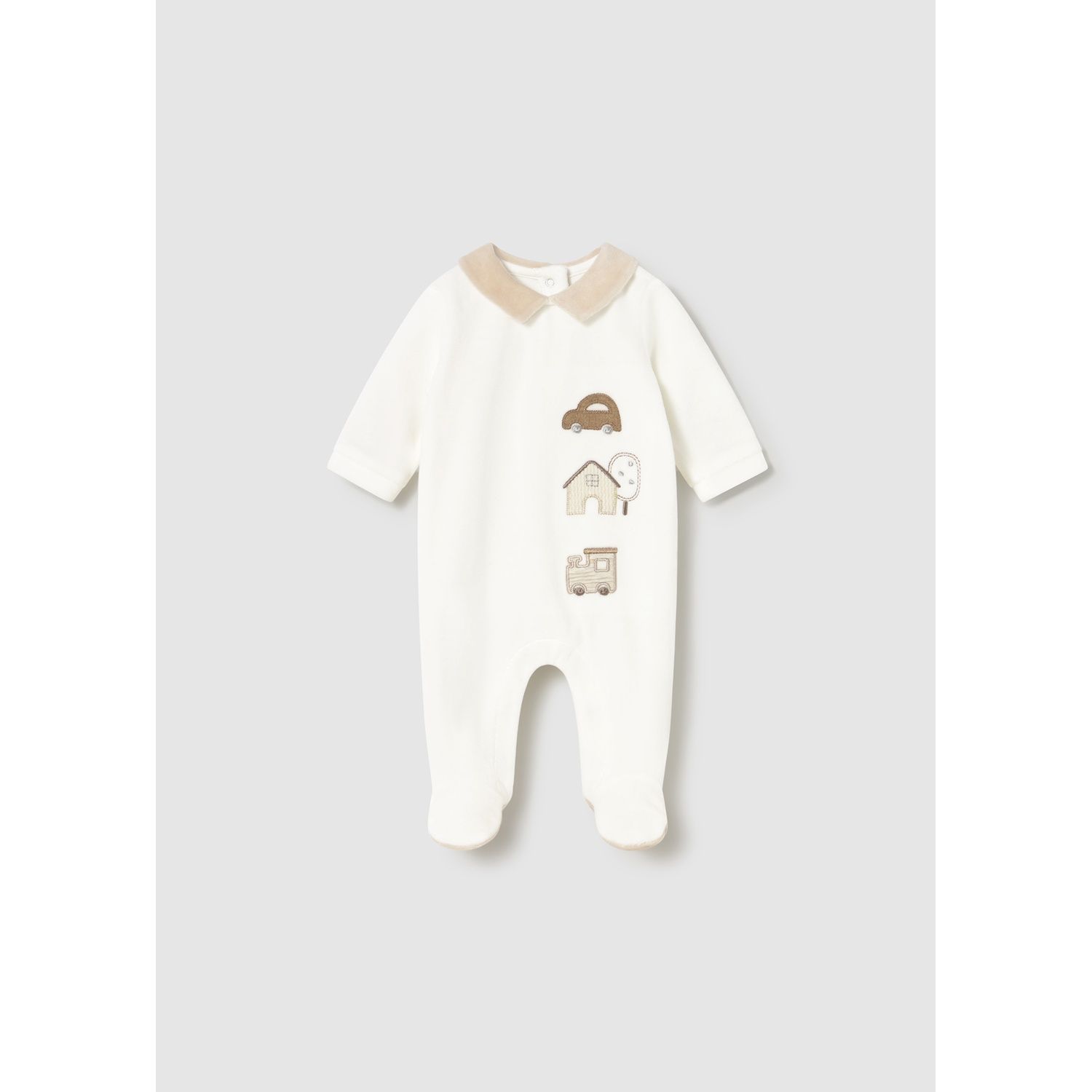 OFF WHITE VELOUR SLEEPER BEIGE COLLAR CAR HOUSE APPLIQUE / 2716-045