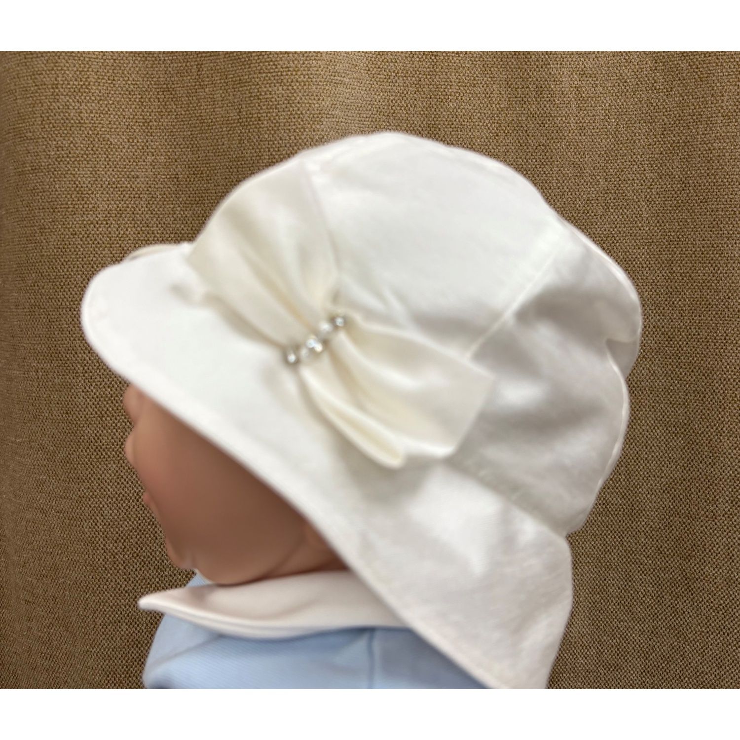 OFFWHITE HAT GIRL SILK LIKE