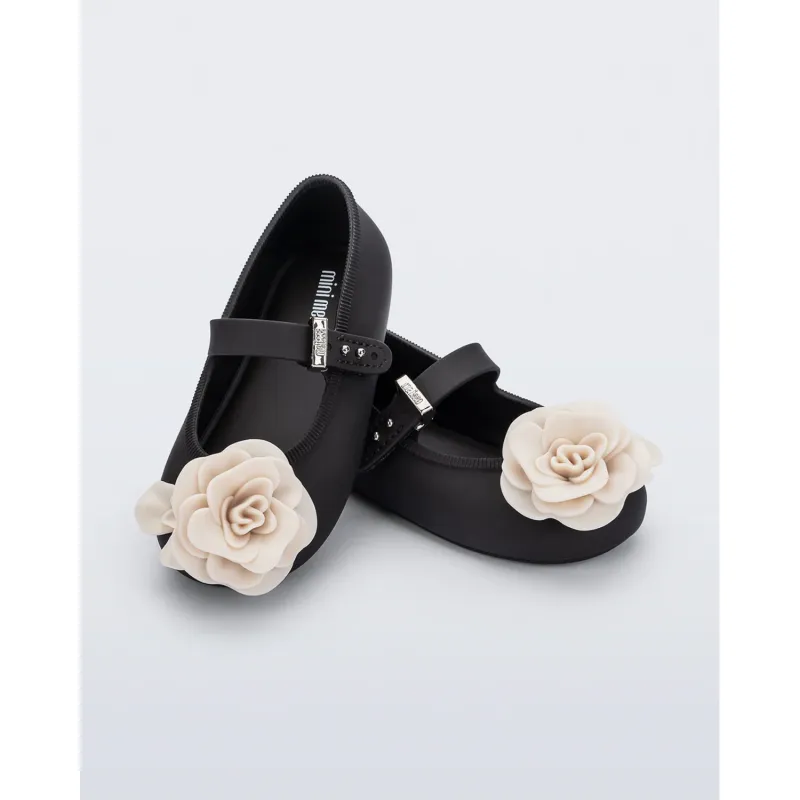 BLACK & BEIGE BALLERINA SHOE FLOWER APPLIQUE MINI MELISSA / 37823-B0981