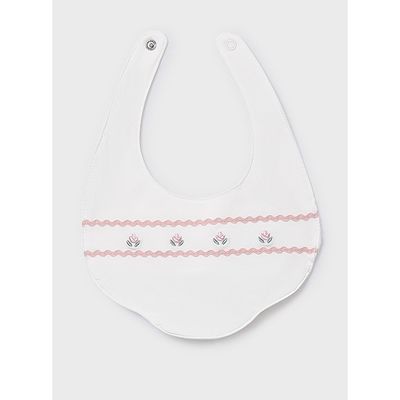 CREAM BIB ROSE RIBBON TRIM & ROSES / 9077-043A