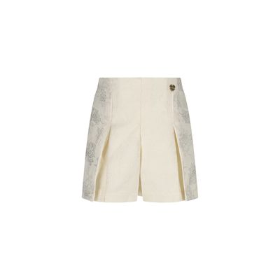 CREAM SHORTS W/PLEATS EMBOSSED PRINT / C511-5605-005