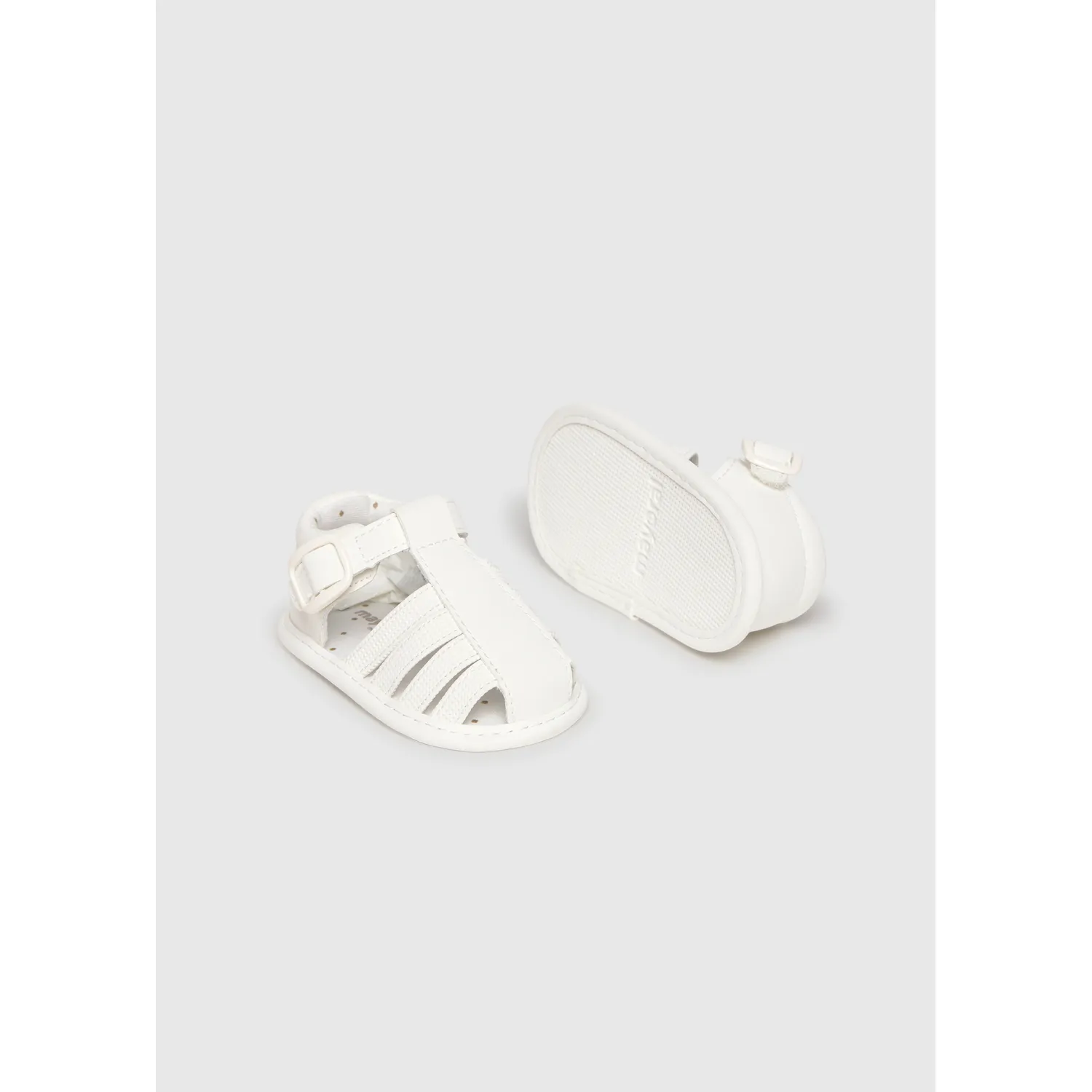 WHITE SANDAL CLOSED BACK / 9086-017