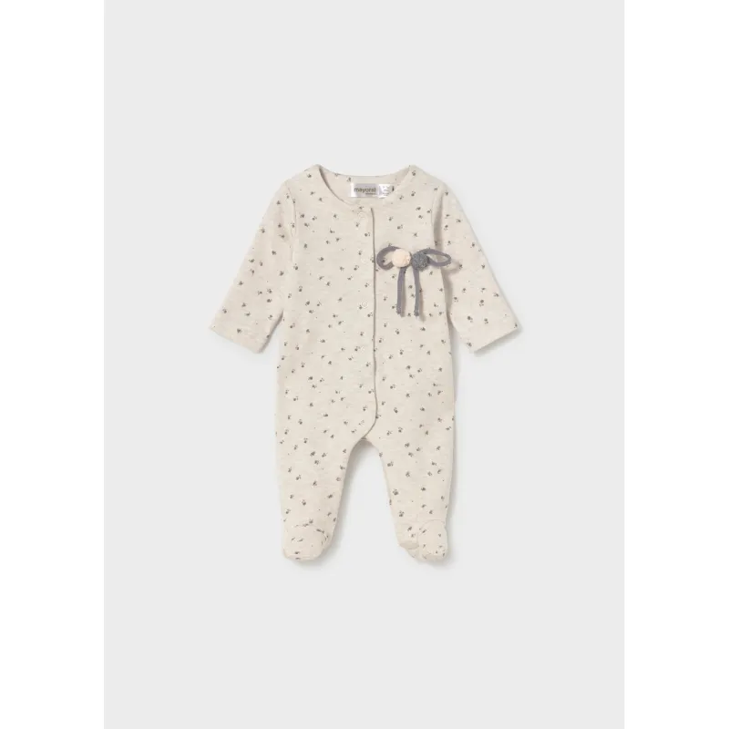 BEIGE SLEEPER GREY PRINT CROCHET APPLIQUE / 2754-084