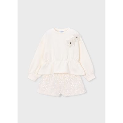 OFF WHITE KNIT TOP & SEQUIN SHORTS 2 FLOWERS APPLIQUE / 4231-048
