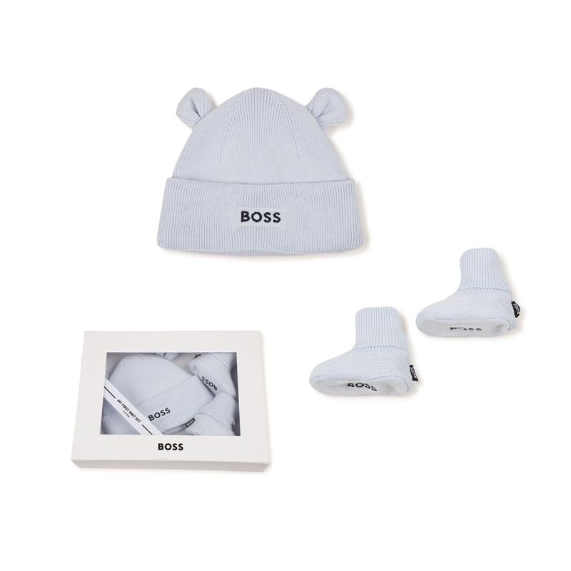 PALE BLUE 2PC KNIT HAT & BOOTIES EMBOSSED BLACK LOGO / J53569-771