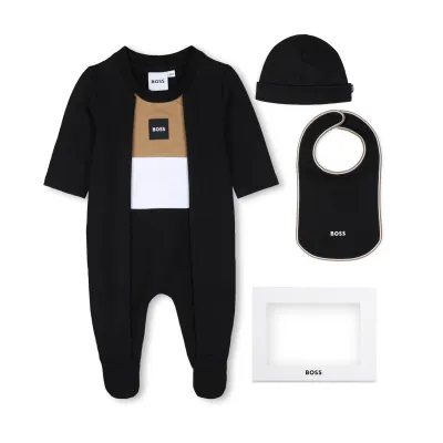 3PC BLACK SLEEPER BIB & HAT WHITE & BROWN TRIM / J53292-09B
