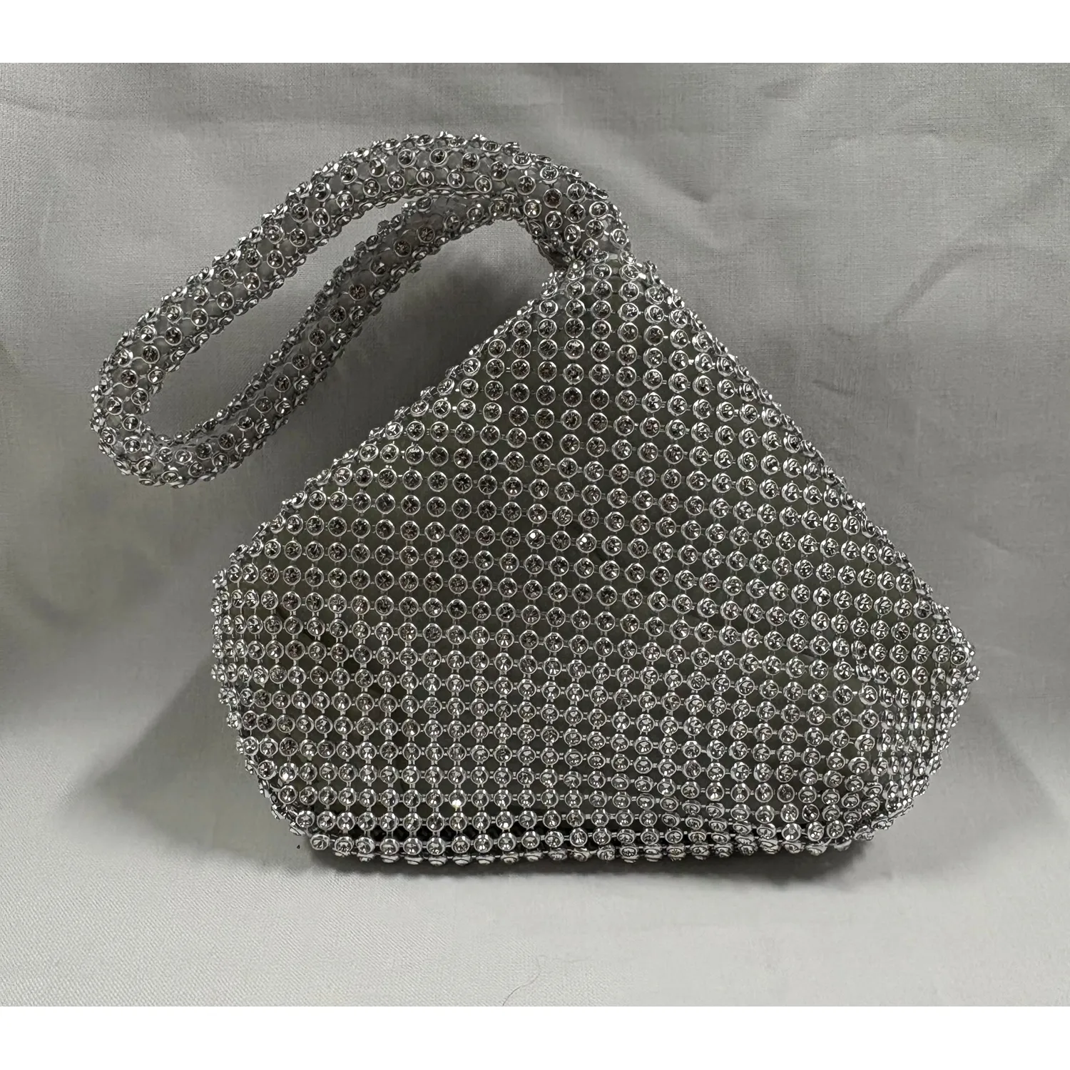 Z12133ZER / SILVER RHINESTONE SOFT PURSE