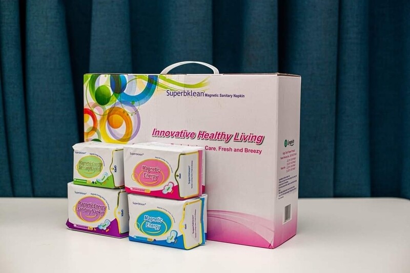 Serviettes hygiéniques et protège slip Longrich 