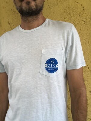 T-shirt &quot;No Surf in Italy&quot; celeste chiaro - con taschino