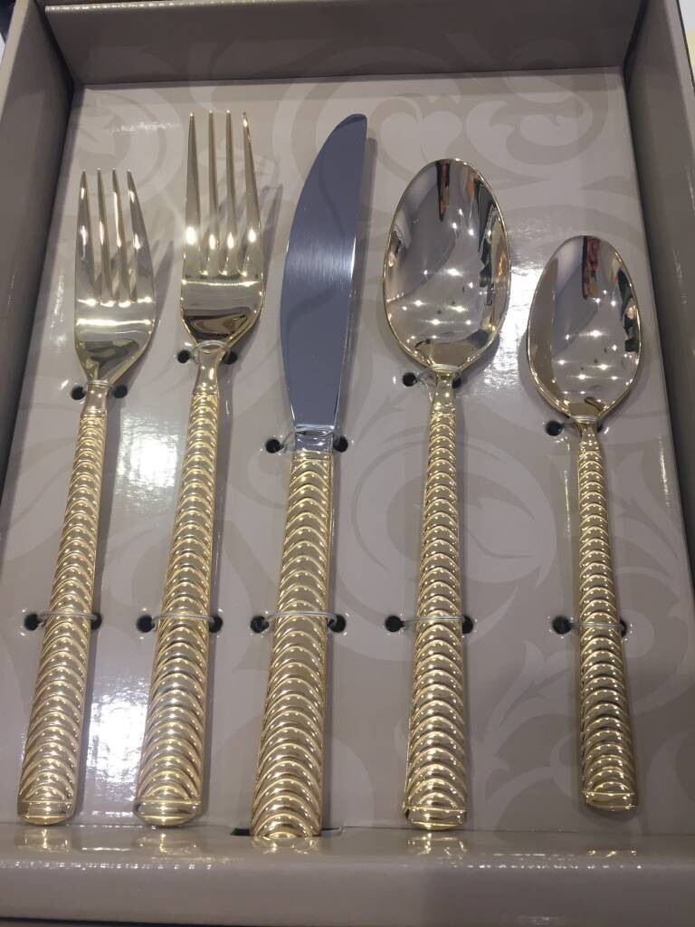 Parfait Gold 20 pc Flatware