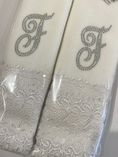 2 White Towels with Diamonds Letter F