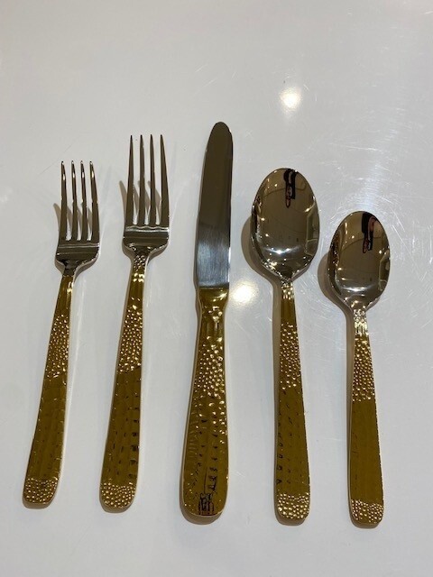 Everglade Half Gold 20 pc Flatware Set