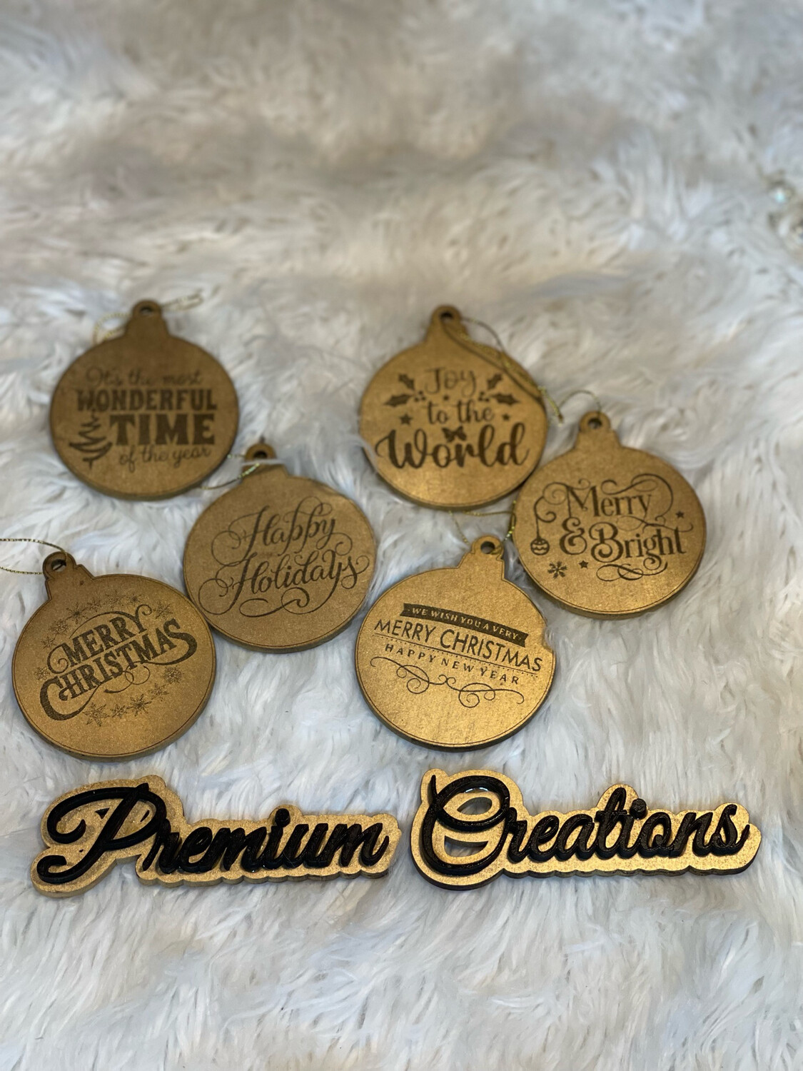 CHRISTMAS ROUND ENGRAVED ORNAMENTS (PAINTED)