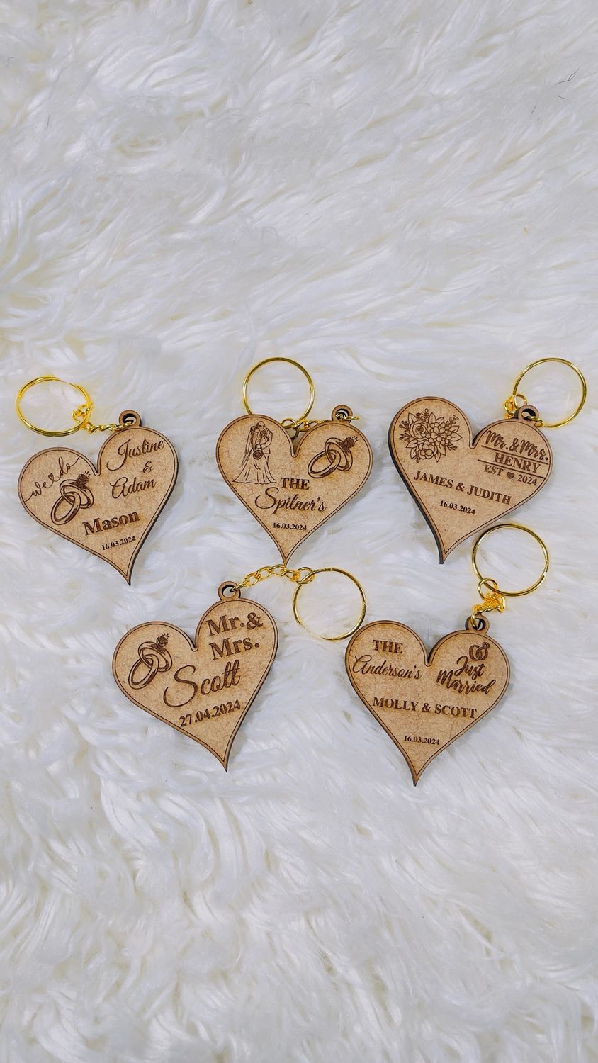 WOODEN HEART  KEYCHAIN