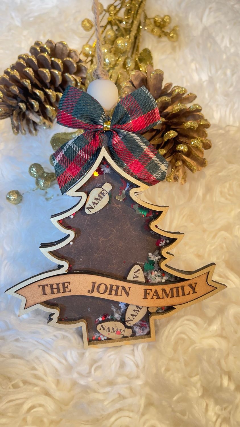 CHRISTMAS TREE SHAKER ORNAMENT WITH FAMILY NAME