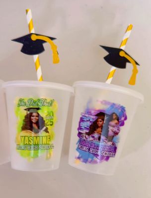 GRADUATION PLASTIC REUSABLE CUPS 12OZ