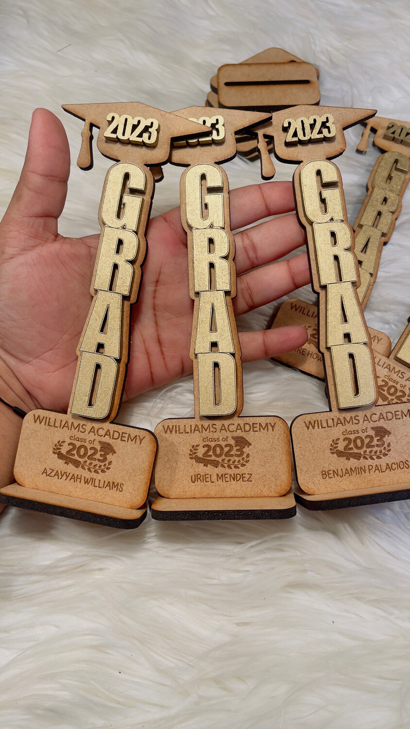 MINI GRADUATION  AWARDS (MINIMUM 5)