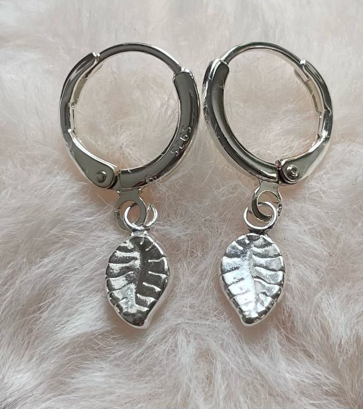 Leaf Drop Earrings