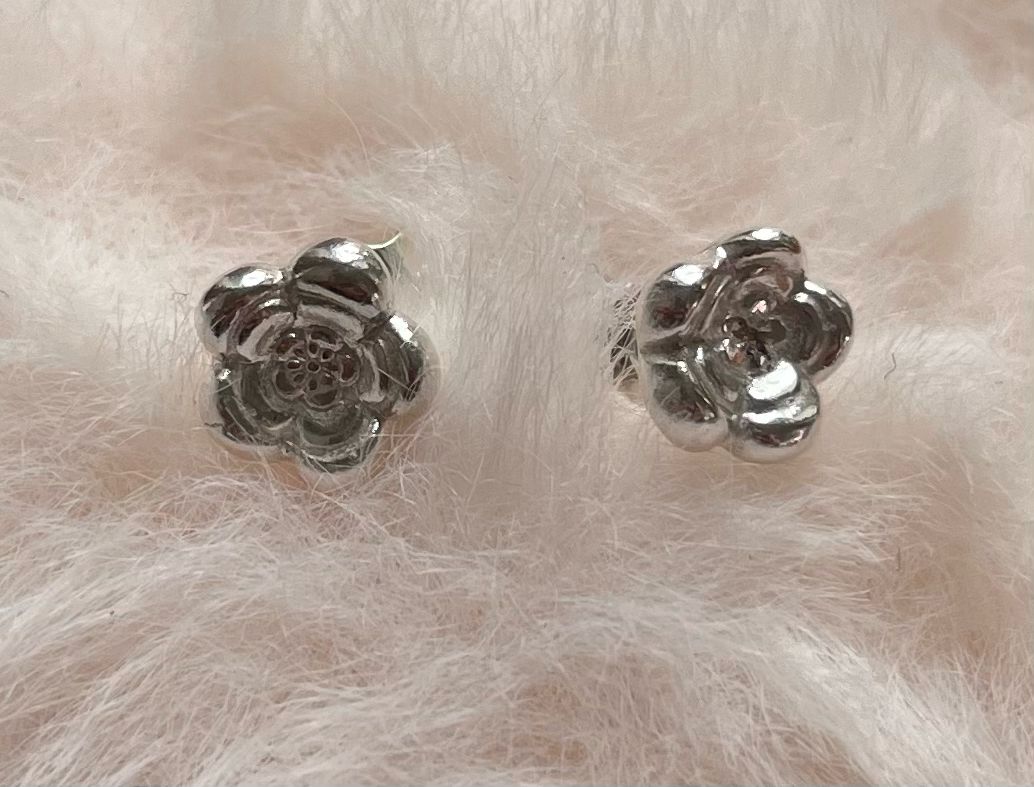 3D Flower Stud Earrings