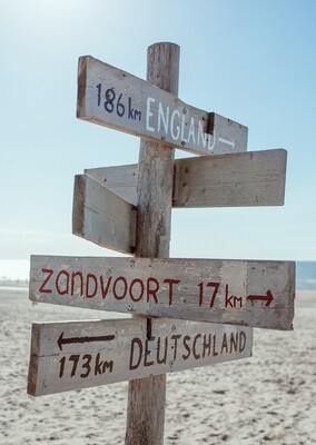 Ansichtkaart Wegwijzer Zandvoort